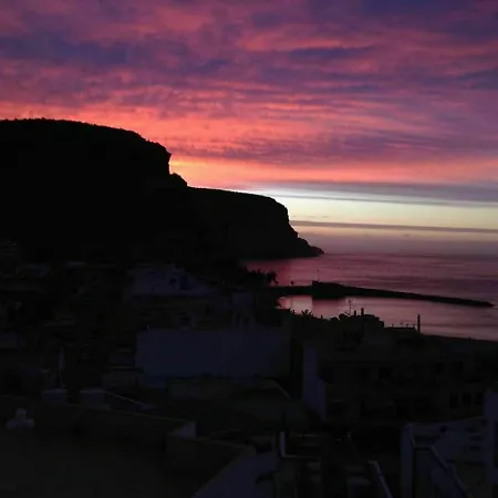 Appartamento With 2 Bedrooms In Palmas, With Furnished Terrace And Wi